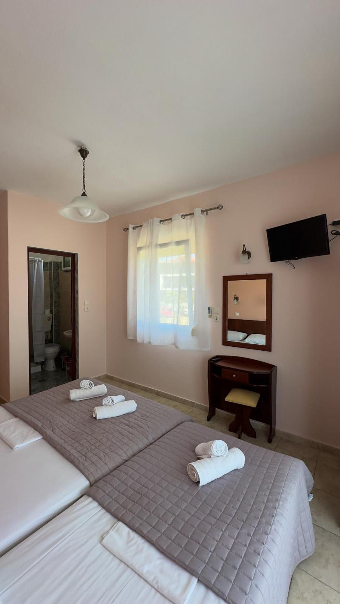 Tsipos Rooms Stavros  Exterior photo